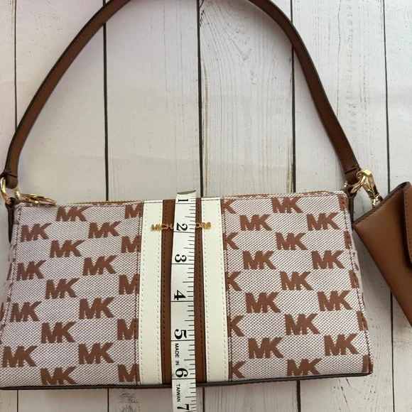 Michael Kors | Vincent Logo Shoulder Bag with Pochette, Medium - Picture 11 of 14